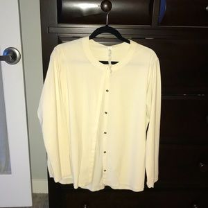 Lululemon long sleeve button up
